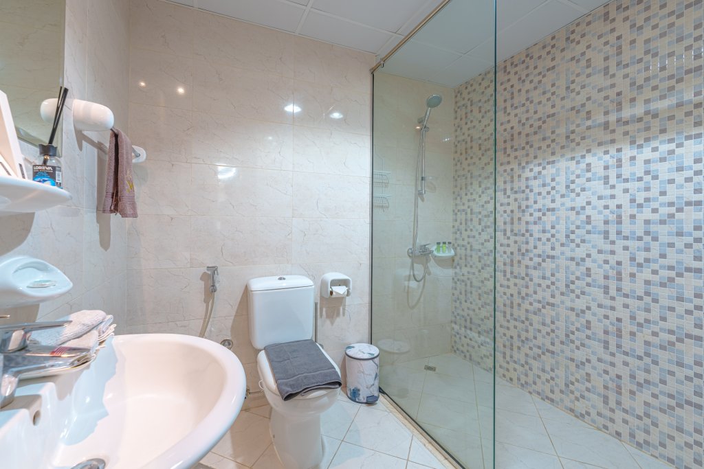 Дубай: Апартаменты Marco Polo - Splendid 1BR in JVC with Pool & Gym