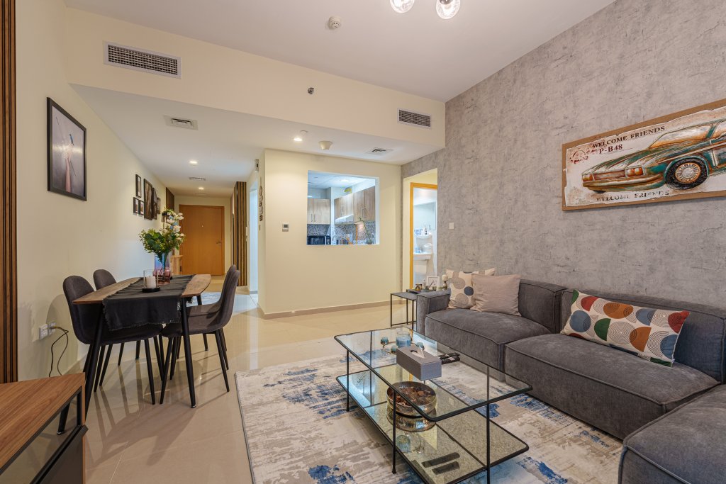 Дубай: Апартаменты Marco Polo - Splendid 1BR in JVC with Pool & Gym