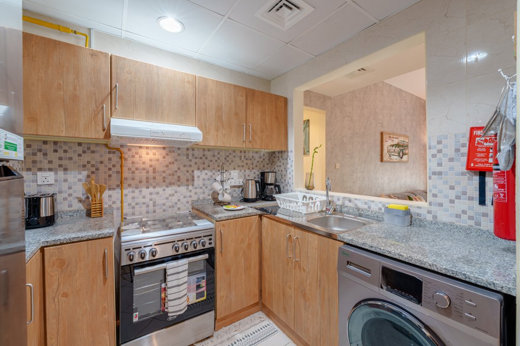 Дубай: Апартаменты Marco Polo - Splendid 1BR in JVC with Pool & Gym