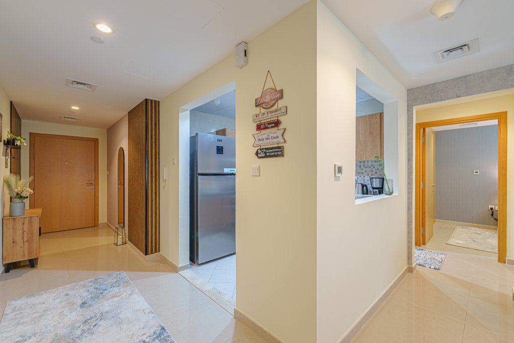 Дубай: Апартаменты Marco Polo - Splendid 1BR in JVC with Pool & Gym