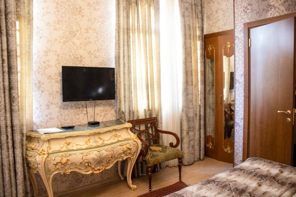 Баку: La Casa Old City Hotel