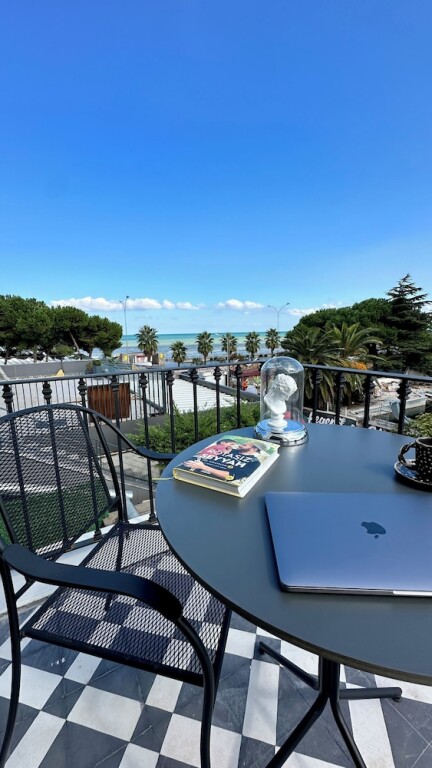 Самсун: Be Side Hotel