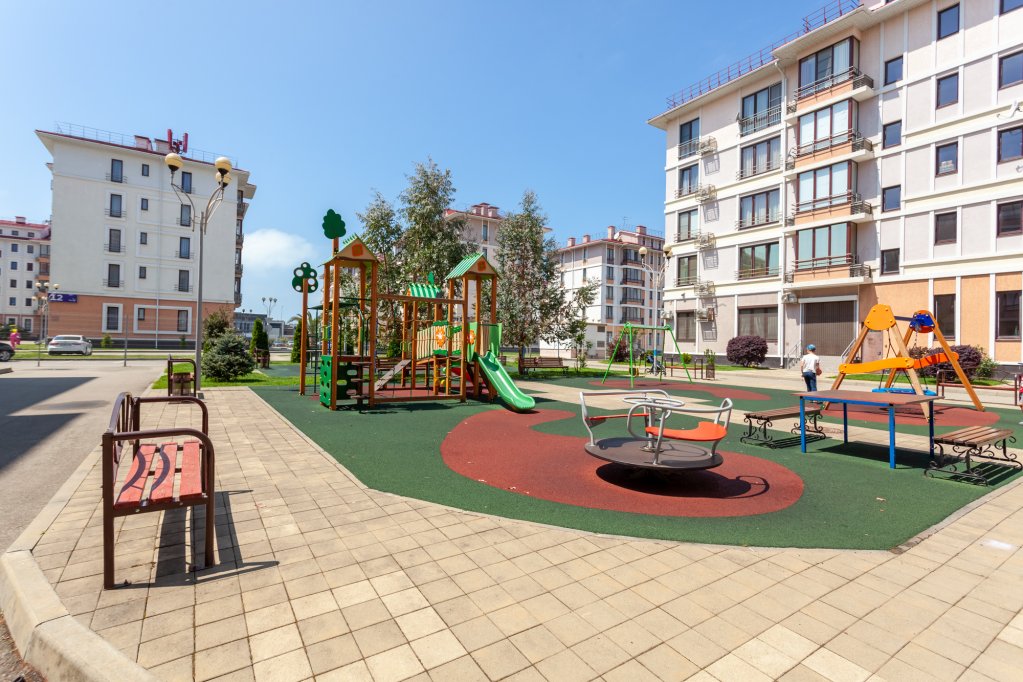 Адлер: ЖК Чистые пруды Deluxe Apartment