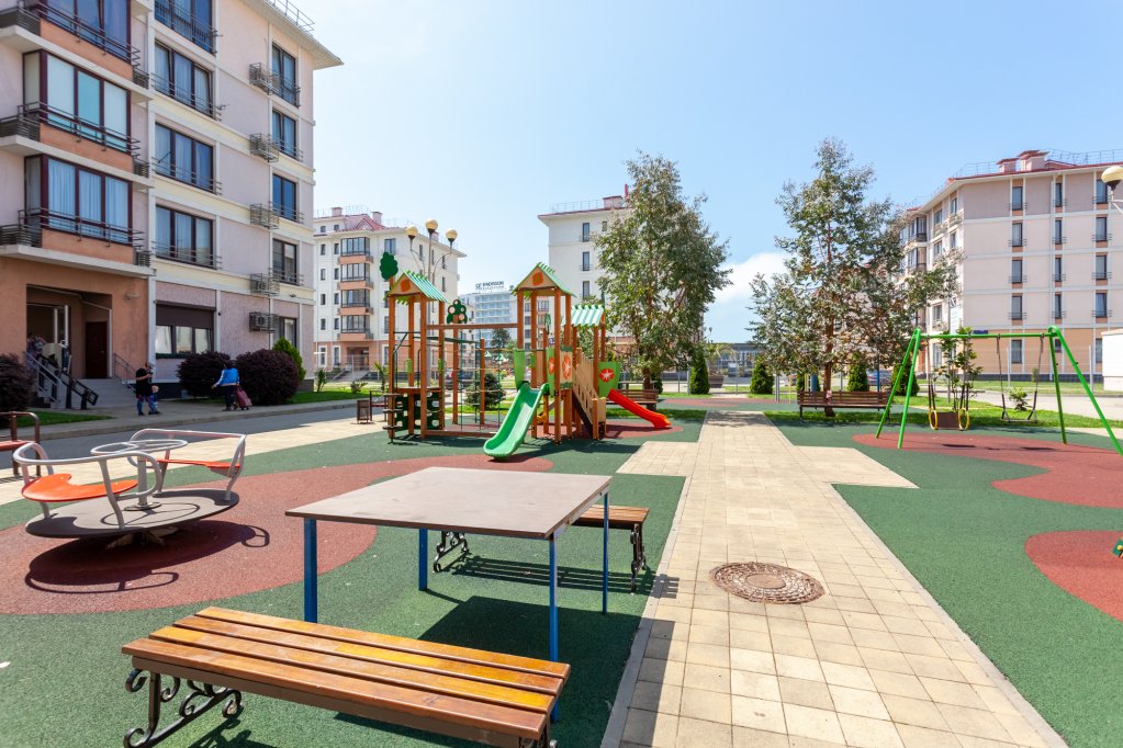 Адлер: ЖК Чистые пруды Deluxe Apartment
