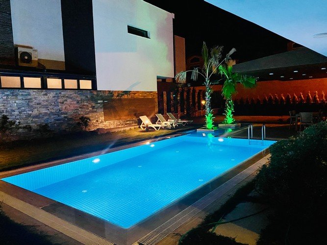 Согучак: Luxury Villa Pelican 16 Ozel Havuzlu