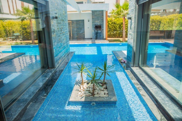 Согучак: Luxury Villa Swan 3 Ozel Havuzlu