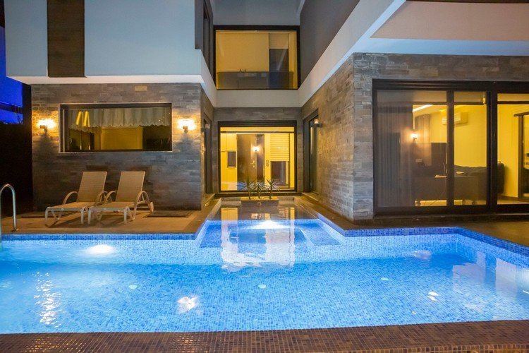 Согучак: Luxury Villa Swan 3 Ozel Havuzlu