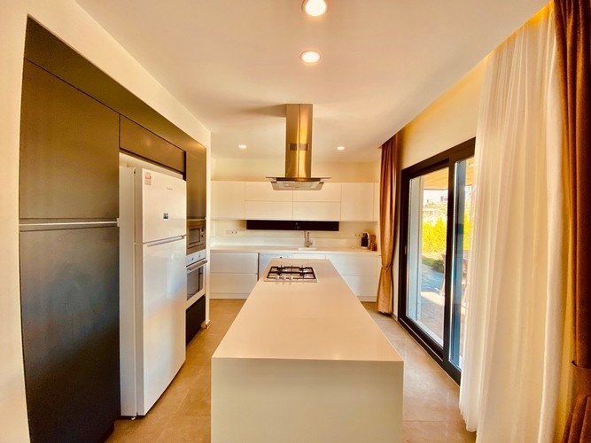 Согучак: Luxury Villa Pelican 4 Ozel Havuzlu