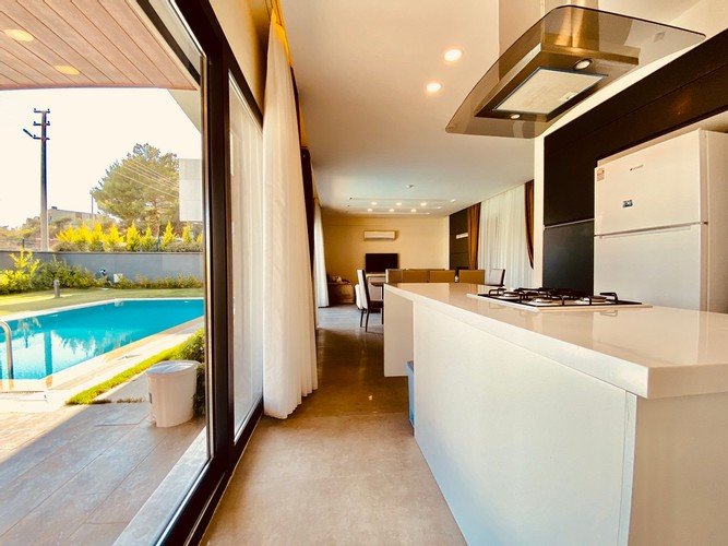 Согучак: Luxury Villa Pelican 4 Ozel Havuzlu