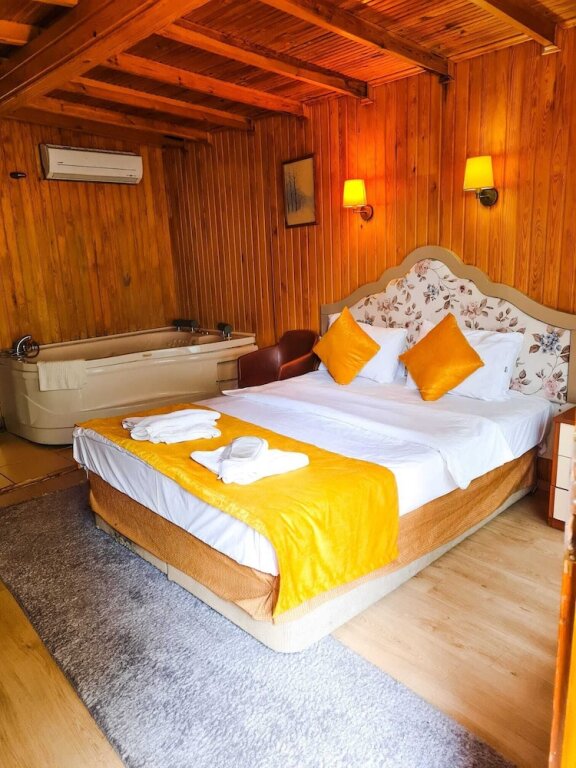 Сайл: İpek Koza Motel