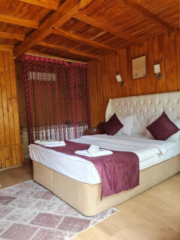 Сайл: İpek Koza Motel