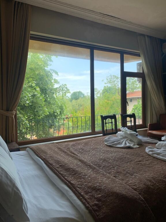 Сайл: İpek Koza Motel
