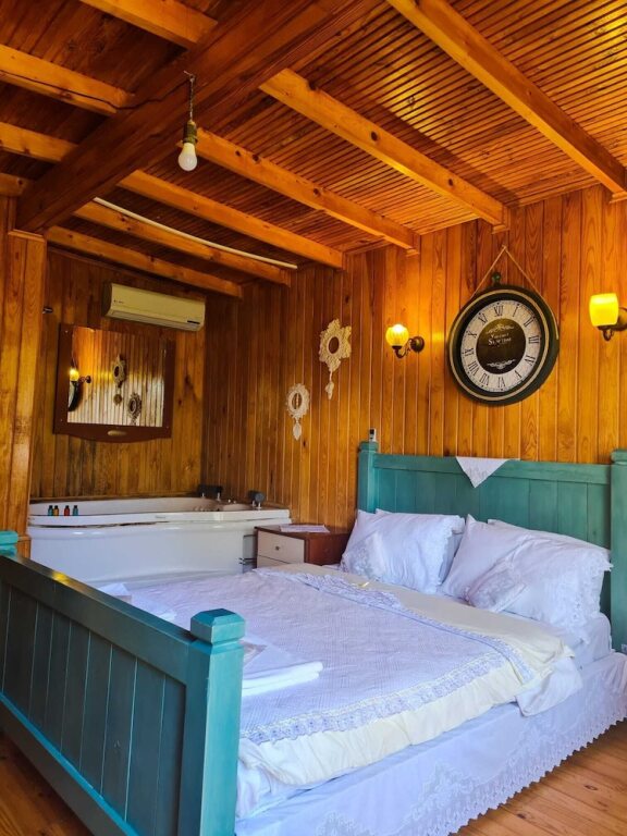 Сайл: İpek Koza Motel