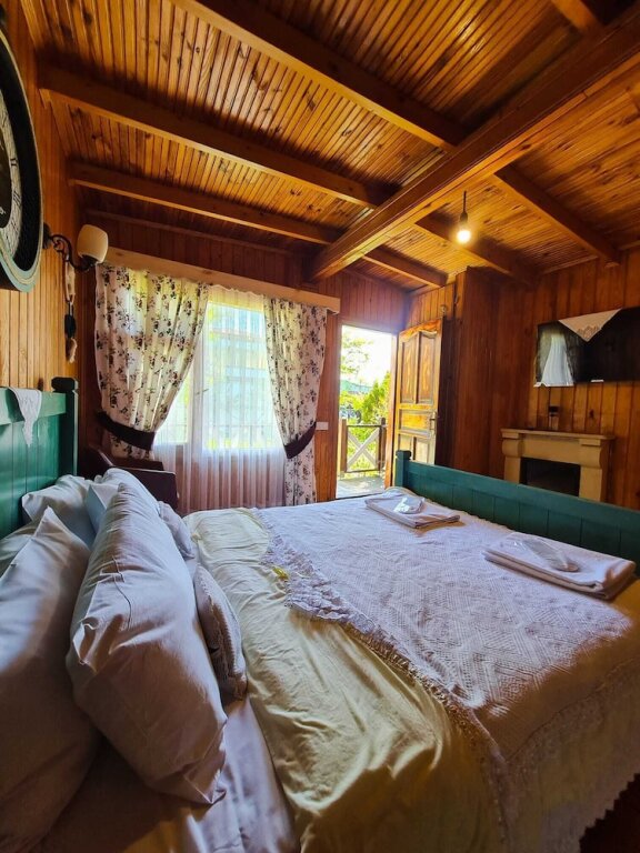 Сайл: İpek Koza Motel