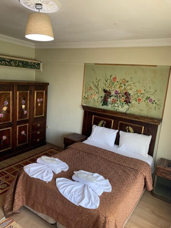 Сайл: İpek Koza Motel