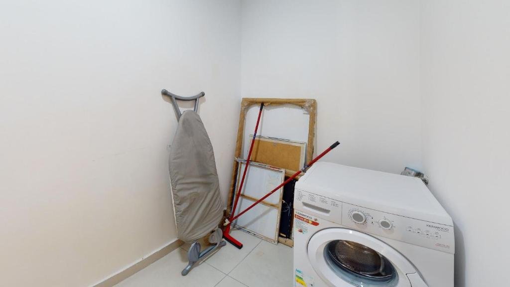 Дубай: Hometown Apartments - Waterfront 1 Bedroom apartment in Westside Marina