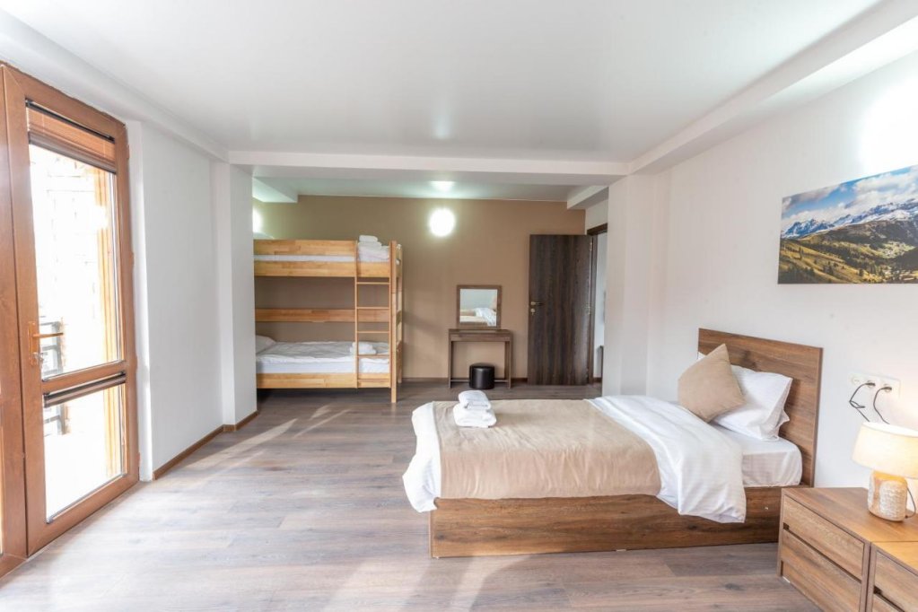 Гудаури: Hotel Pine chalets Gudauri