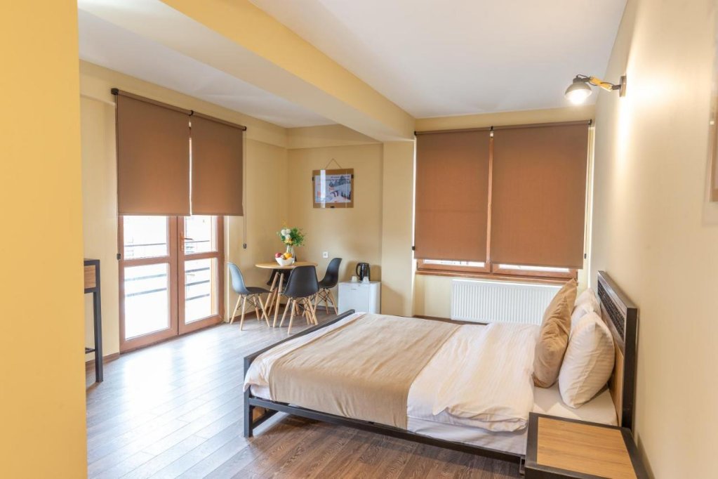 carousel image 3