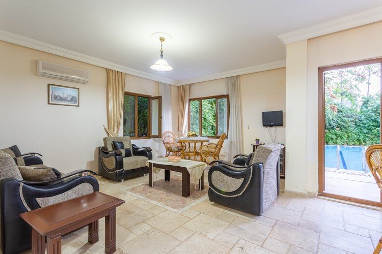 Калкан: Limyros Ortak Havuzlu Villa