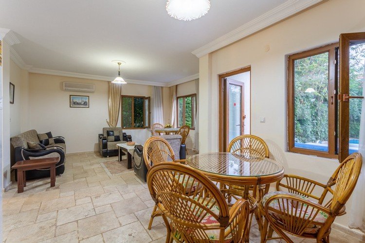 Калкан: Limyros Ortak Havuzlu Villa