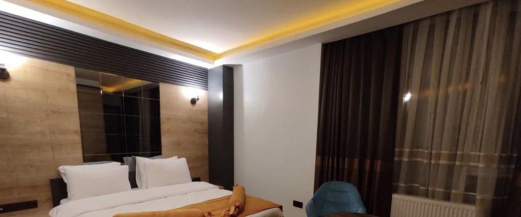 Стамбул: Kartal Otel