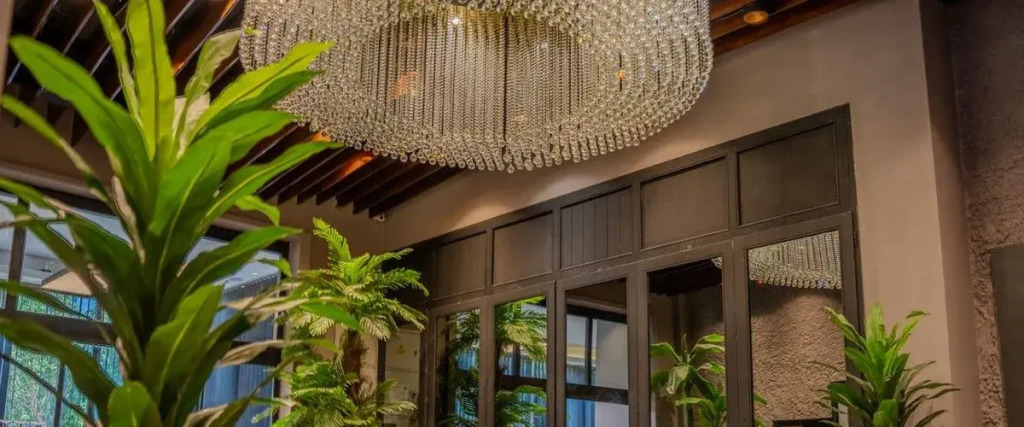 Измир: Marlen Hotel Bayrakli