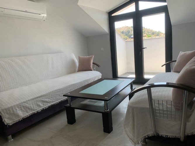 Дальян: Villas Tomris