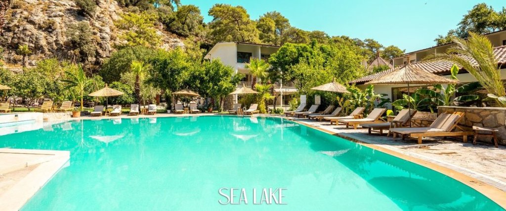 Дальян: Sea Lake Hotels