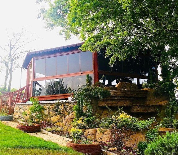 Сайл: Çilek Bungalow