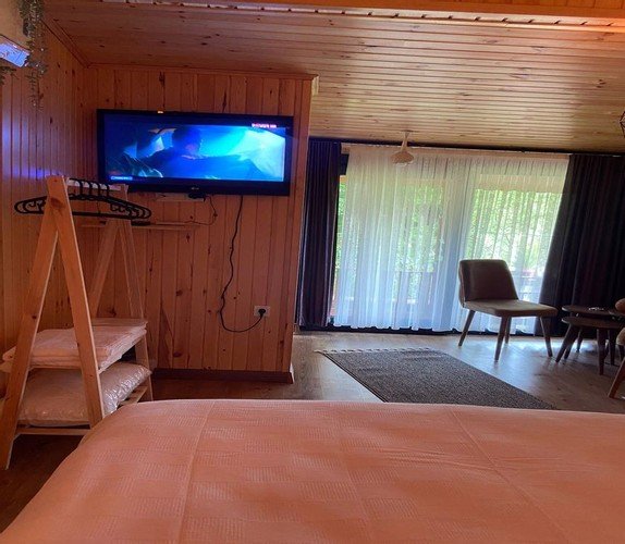 Сайл: Çilek Bungalow