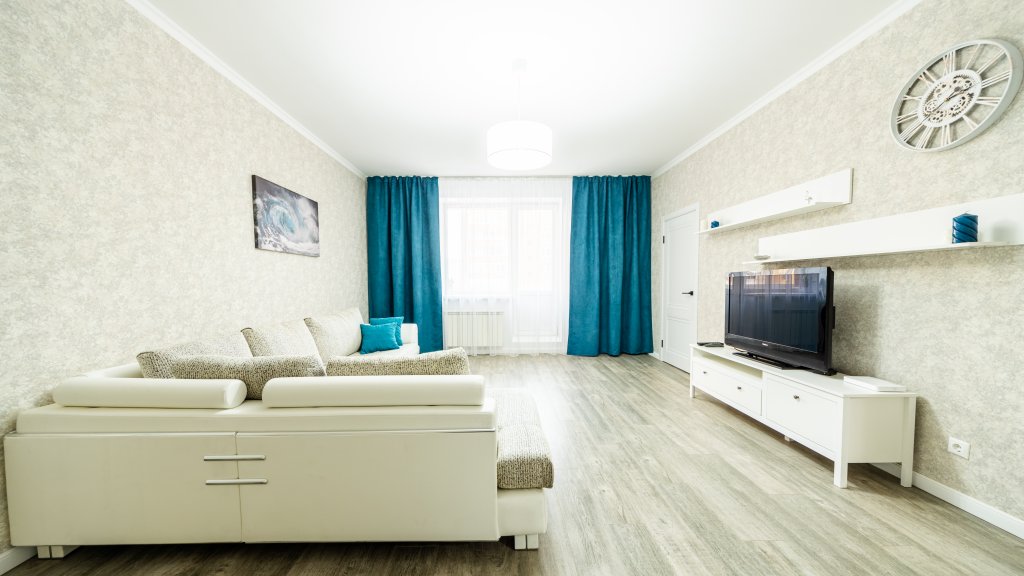 Красноярск: Апартаменты Favorite House на ул Алексеева