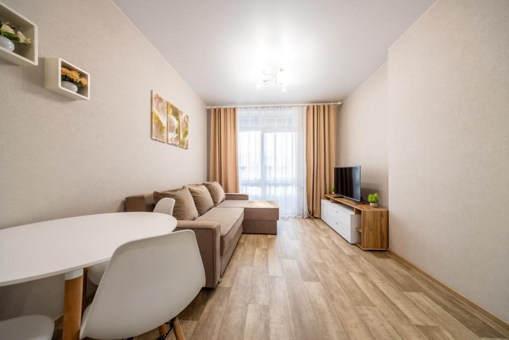 Красноярск: Апартаменты Favorite House на 78й Добровольческой Бригады 25