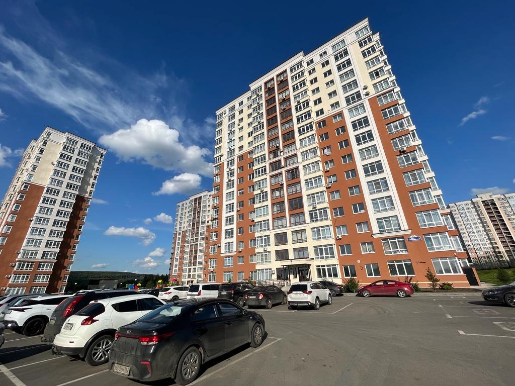 Кемерово: Апартаменты на проспекте Притомском 25к4