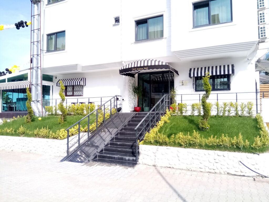 Самсун: Elina Managed by Dedeman