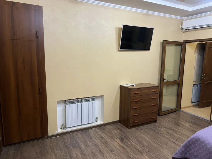 Евпатория: Частный дом Домик в Парке им. Фрунзе