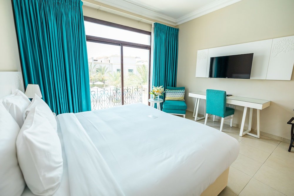 Абу-Даби: ANDALUS AL SEEF RESORT &amp; SPA