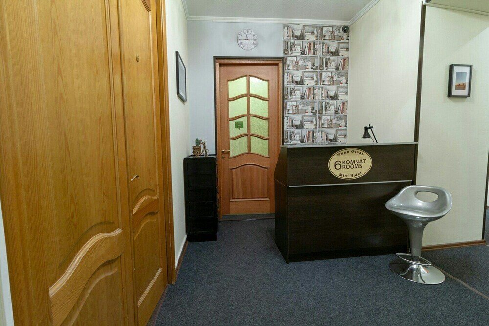Санкт-Петербург: 6 Rooms Mini-Hotel - Hostel