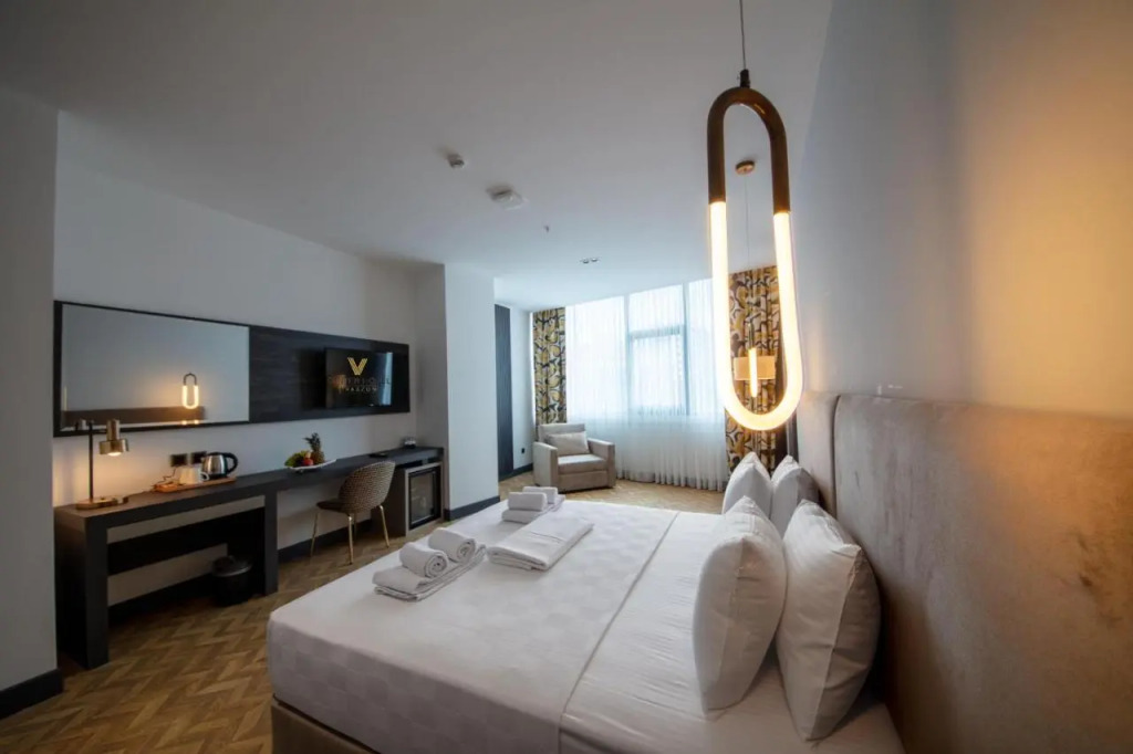 Трабзон: V Center Hotel