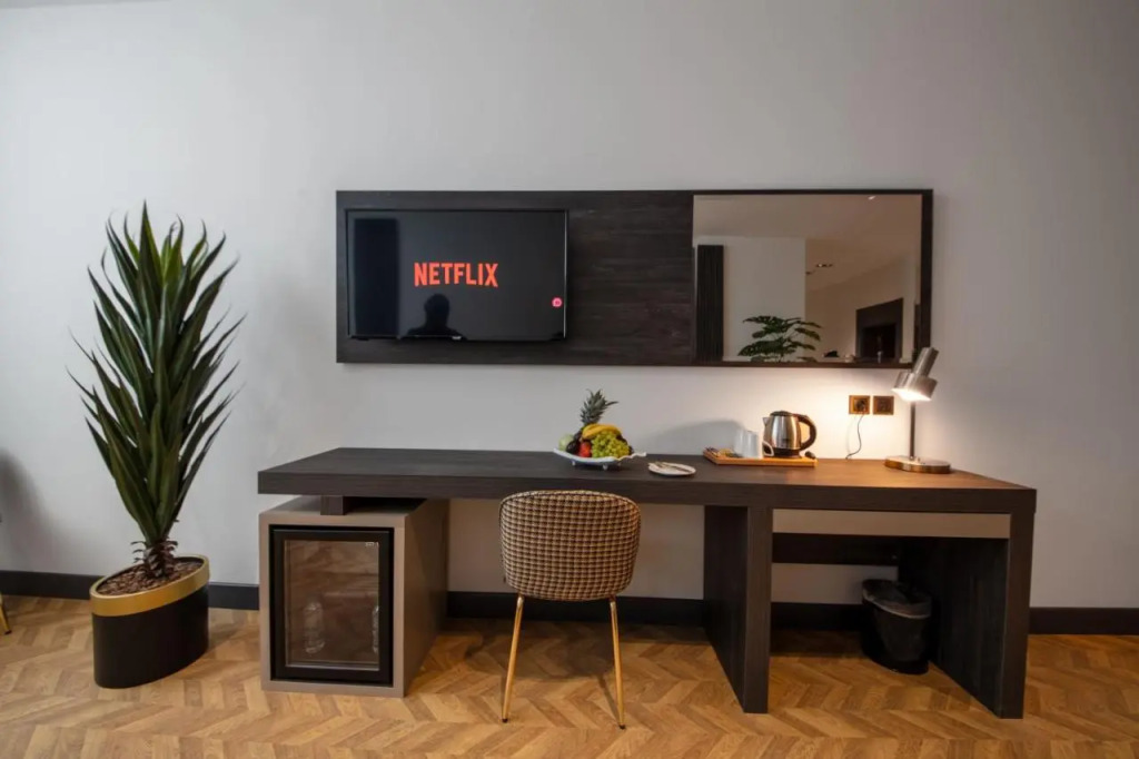Трабзон: V Center Hotel