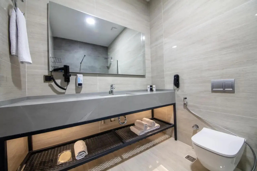 Трабзон: V Center Hotel