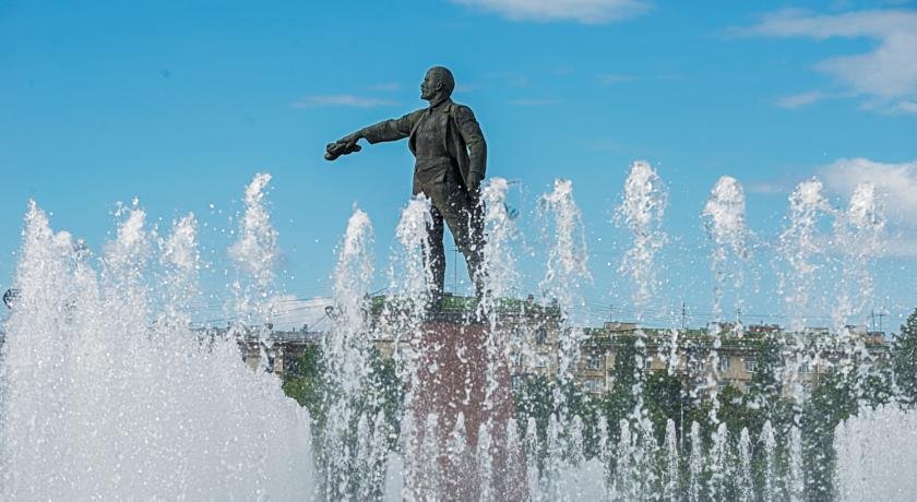 Санкт-Петербург: S Vidom na Moskovsky Prospekt