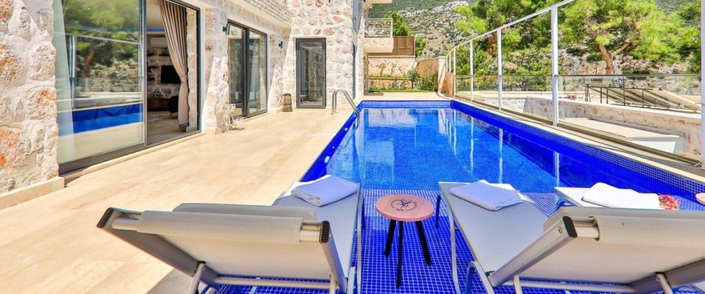 Исламлар: Villa Nare 5