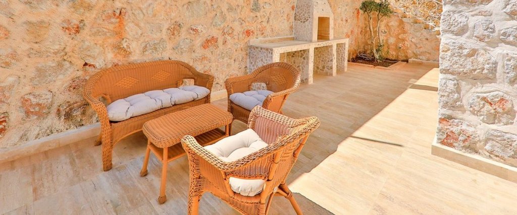 Исламлар: Villa Nare 5