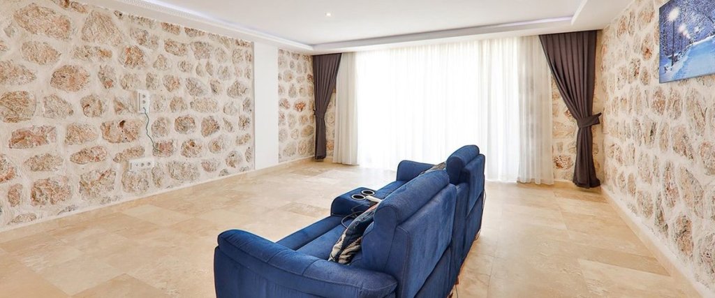 Исламлар: Villa Nare 5