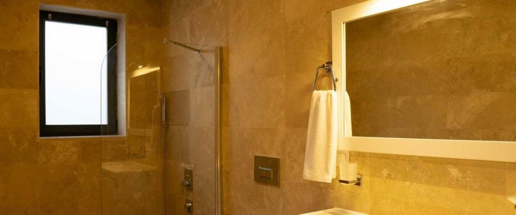 Исламлар: Villa Nare 1