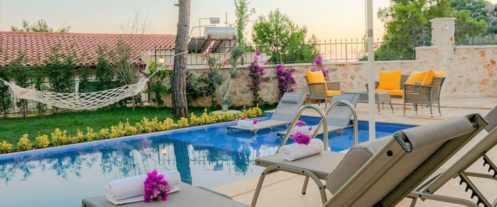 Исламлар: Villa Nare 1