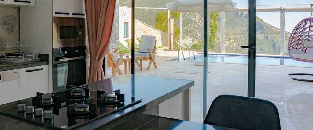 Исламлар: Villa Nare 2