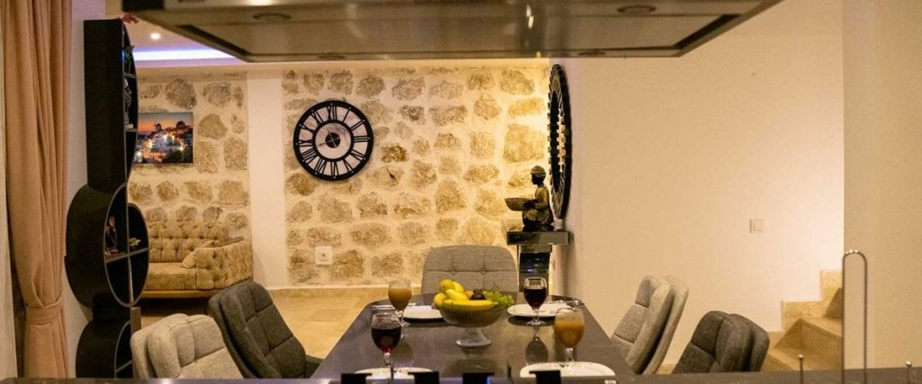 Исламлар: Villa Nare 2