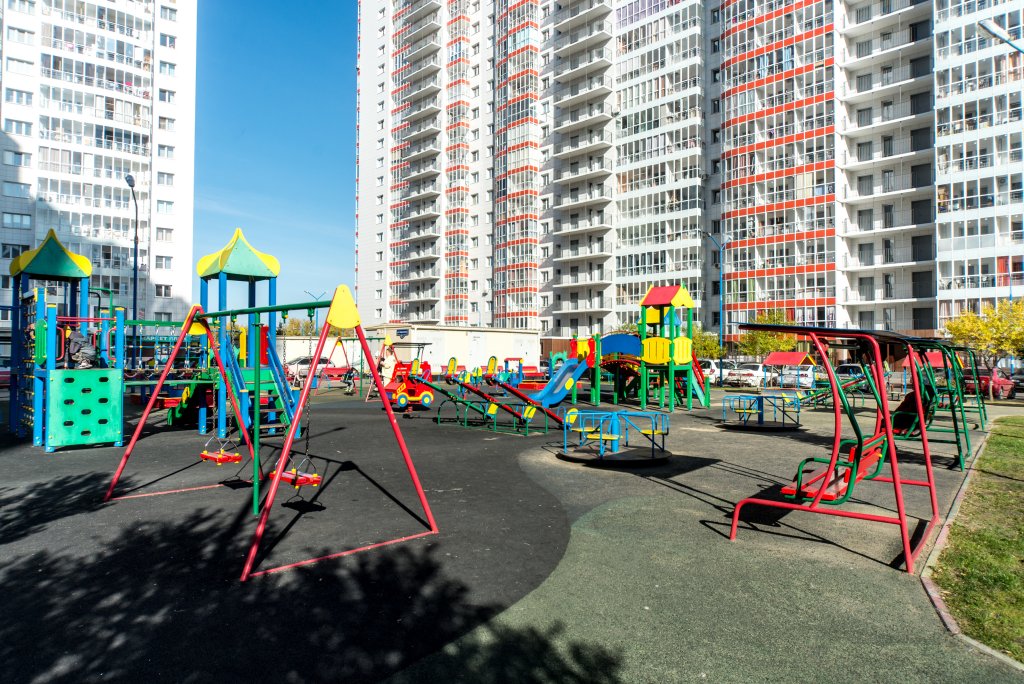 Красноярск: Квартира на Берегу Енисея для 1-3 Человек чистая светлая