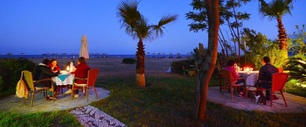 Чиралы: Arcadia Beach Bungalow